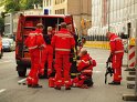 Person auf Baukran Koeln Christophstr P159